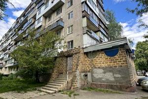 коммерческая по адресу Жюля Верна бульв. (Ромена Роллана), 13-Б