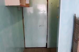 комерційна за адресою Чорновола вул., 19