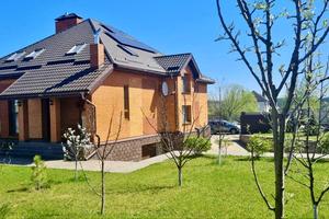 будинок за адресою Крушельницької