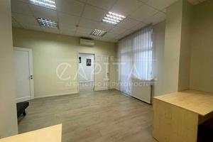 коммерческая по адресу Евгения Коновальца ул. (Щорса), 32-Б