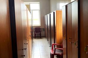 комерційна за адресою Любові Малої просп. (Постишева), 99