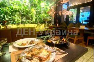 комерційна за адресою Саксаганського вул., 33-35