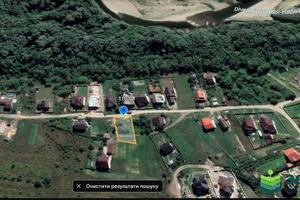 ділянка за адресою Романчука