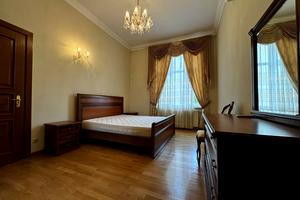 квартира за адресою Олекси Новаківського вул., 8