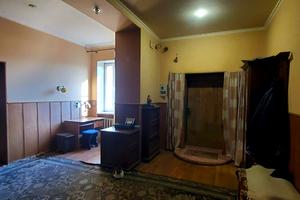 дом по адресу Михаила Грушевского ул. (Ульянова)