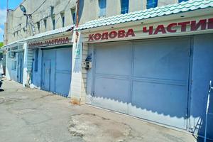 комерційна за адресою Семінарська вул., 14