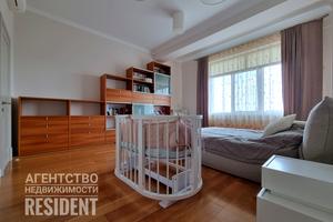 квартира за адресою Левка Лук'яненка вул. (Василя Жуковського), 3-Г