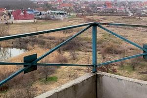 квартира за адресою Вишнева вул., 2
