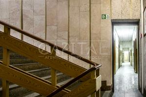 комерційна за адресою Марії Приймаченко бульв. (Академіка Ліхачова), 1/27