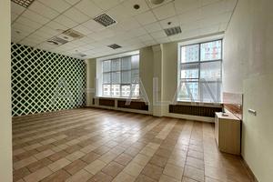 коммерческая по адресу Дениса Монастирського ул. (Василя Сурікова), 3А