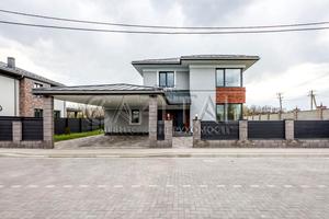 будинок за адресою Ягідна