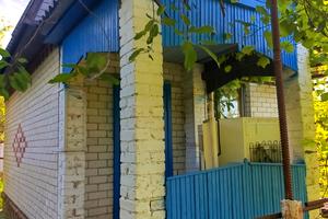 будинок за адресою Вишнева