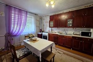 будинок за адресою с. Вінницькі Хутори, Набережна вул., 5а