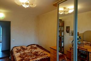 квартира за адресою Антонова, 40А