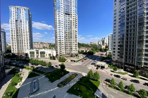 квартира по адресу Андрея Верхогляда ул. (Михайла Драгомирова), 9