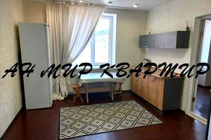 квартира за адресою Пилипа Орлика вул. (Паризької Комуни), 20