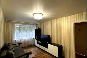 квартира за адресою Михайла Максимовича вул., 5