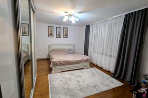 будинок за адресою Розточчя вул., 24