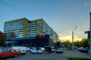 квартира по адресу пр.Героїв, 21