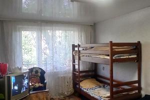 квартира за адресою Космонавтів вул., 45