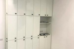 комерційна за адресою Академіка Сахарова вул., 3-А
