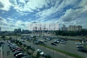 комерційна за адресою Миколи Бажана просп., 10А