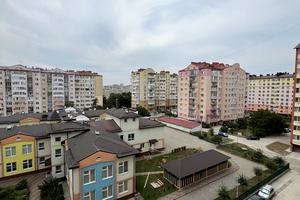 квартира за адресою Хіміків, 35а
