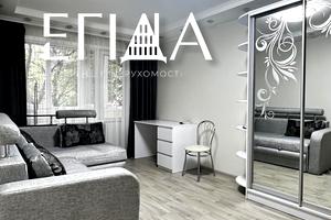квартира по адресу Леоніда Каденюка ул. (Пацаєва), 4