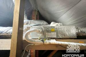 будинок за адресою Коритнянська вул., 1