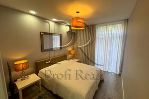 квартира за адресою Регенераторна вул., 4 к13