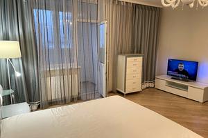 квартира за адресою Бориса Гмирі вул., 8-Б
