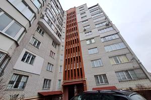 квартира за адресою Злуки, 8