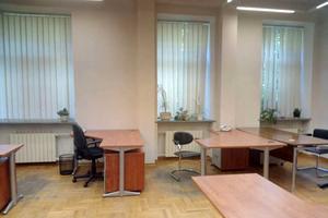 комерційна за адресою Генерала Генадія Воробйова вул. (Курська), 3