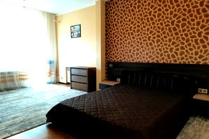 квартира за адресою Греківська вул., 5