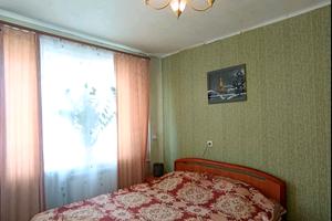 квартира за адресою Воскресенська, 30