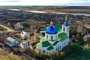 будинок за адресою центральна, 3