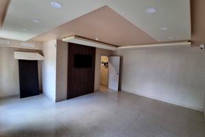 комерційна за адресою Запорізька вул., 5