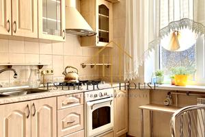 квартира за адресою Авіаконструктора Антонова вул., 3