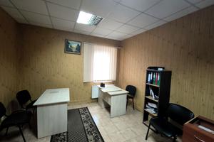 комерційна за адресою Боженка, 10