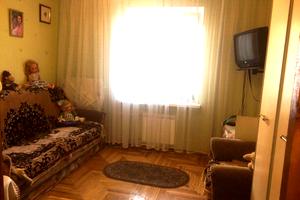 кімната за адресою Олександри Екстер вул. (Марини Цвєтаєвої), 10/87