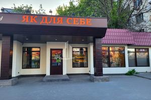 коммерческая по адресу пл. Перемоги, 1