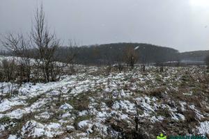 ділянка за адресою Лугова