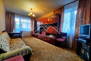 квартира за адресою Електрозаводська вул., 12