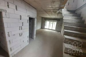 будинок за адресою с. Гатне, Артема Максюка вул. (Жовтнева)
