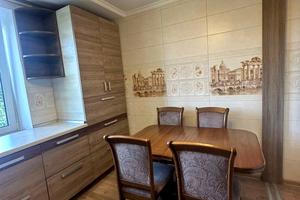 квартира по адресу Миколы Хвылёвого ул., 2
