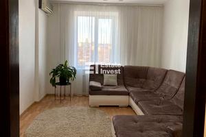 квартира за адресою Руставелі вул., 2