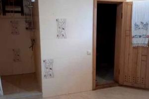 будинок за адресою центральна, 1