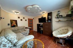 квартира за адресою Семафорна вул., 32