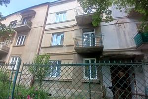 квартира за адресою Євгена Коновальця вул. (), 62