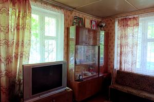 будинок за адресою Вишнева